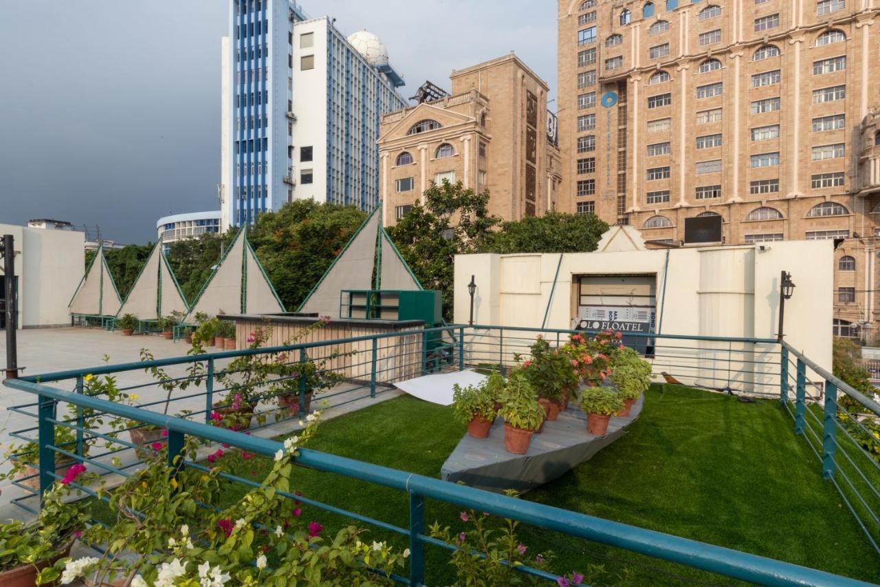 Hotel Polo Floatel Kolkata